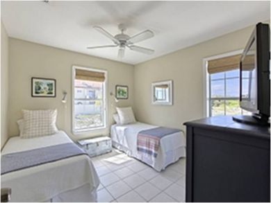 Three Bedroom Mirimar Beach House Vacation Rental